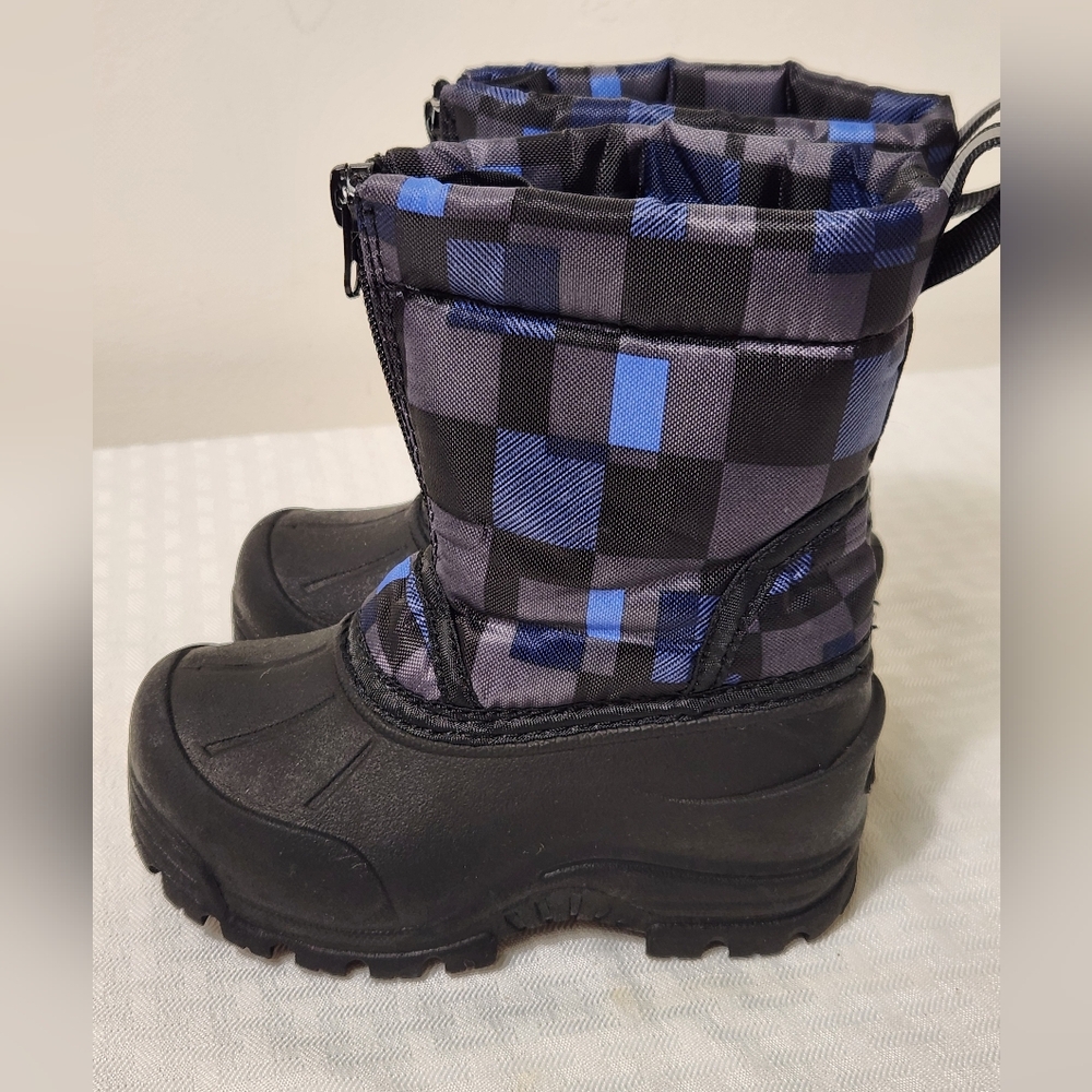 Northside Kid's Black Winter Boots Size 7. #Z14 - Picture 3 of 11
